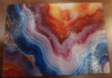 Load image into Gallery viewer, Multicolor Agate Geode Glass Cutting Board – Sublimated Decorative Kitchen Board